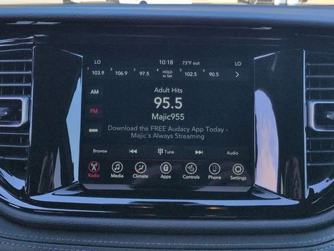 Used 2024 Dodge Durango SXT image 11