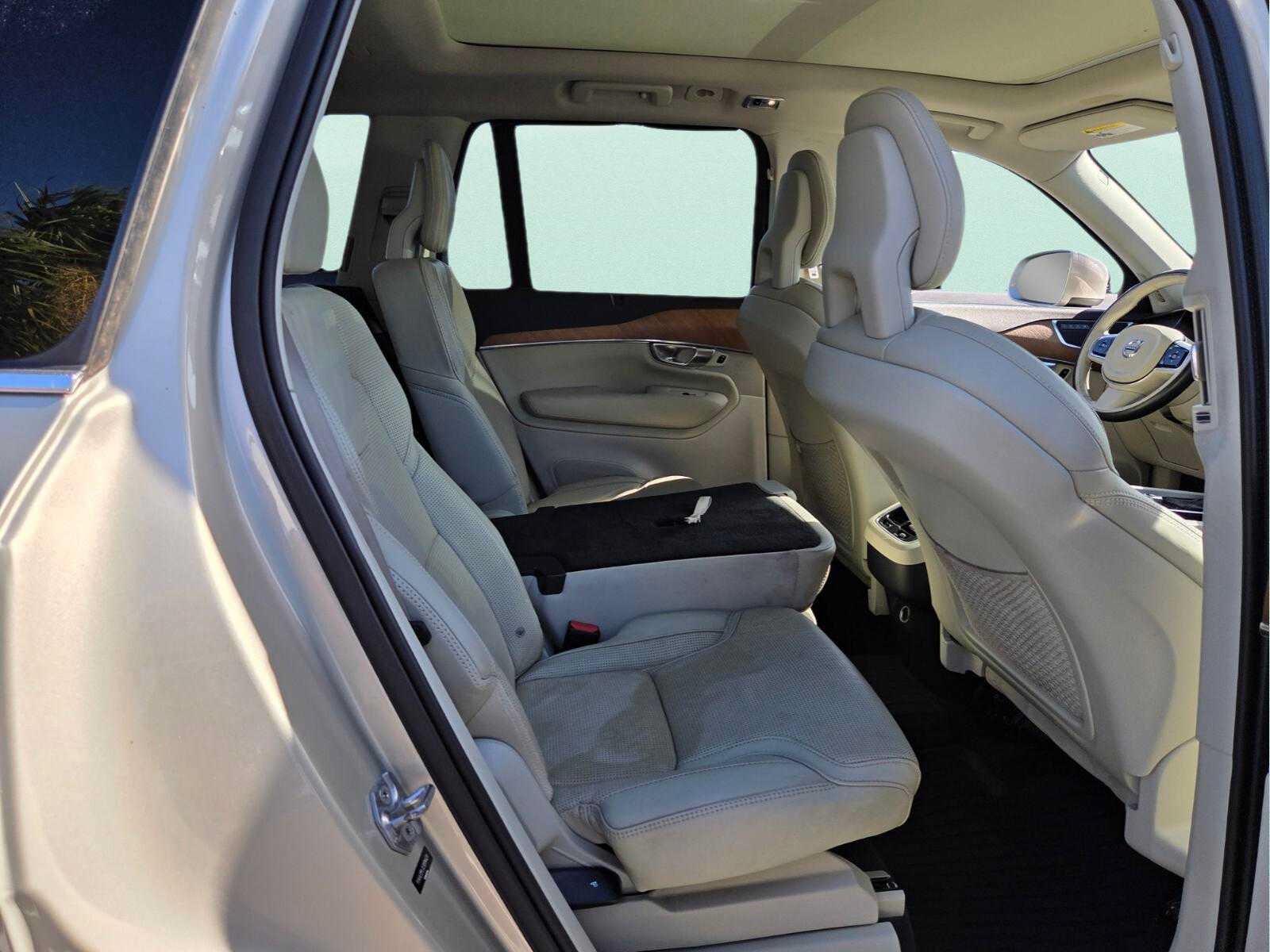 Used 2018 Volvo XC90 T6 Inscription w/ Convenience Package AWD/4WD image 17