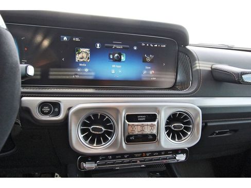 Used 2026 Mercedes-Benz G 63 AMG 4MATIC image 21