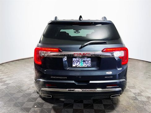 Used 2021 GMC Acadia Denali w/ Denali Ultimate Package image 7