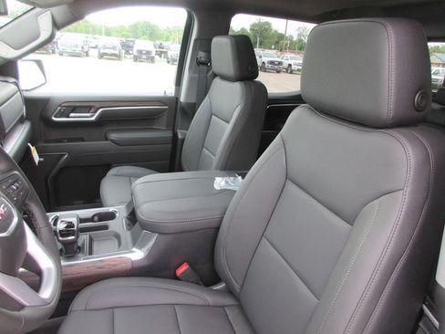 New 2026 GMC Sierra 1500 SLT w/ SLT Convenience Package AWD/4WD image 11