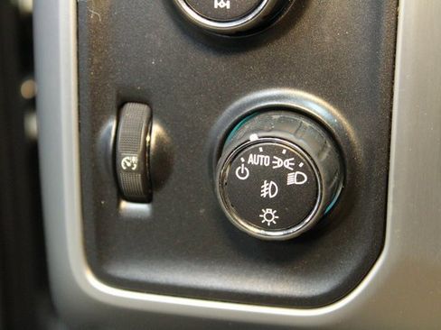 Used 2017 GMC Sierra 1500 SLE image 19