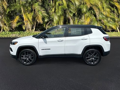 New 2026 Jeep Compass Limited AWD/4WD image 2