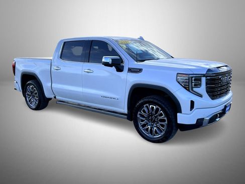 Used 2024 GMC Sierra 1500 Denali Ultimate AWD/4WD image 3