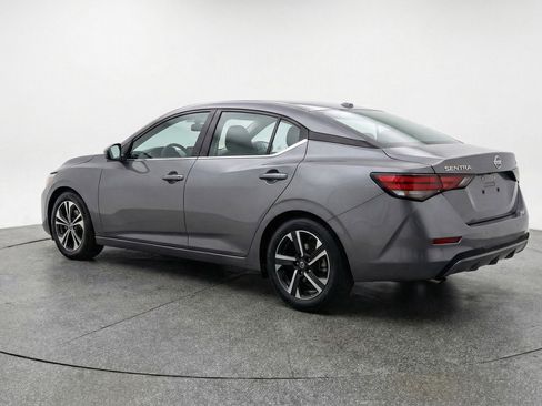 Used 2025 Nissan Sentra SV image 6