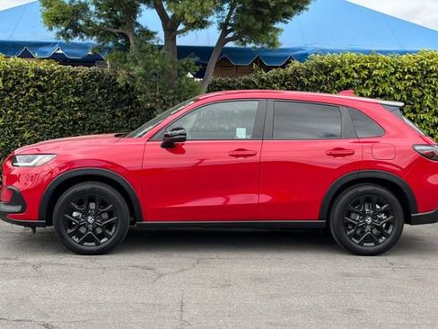 Certified 2024 Honda HR-V Sport image 8