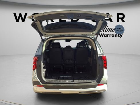 New 2026 Kia Carnival EX FWD image 47