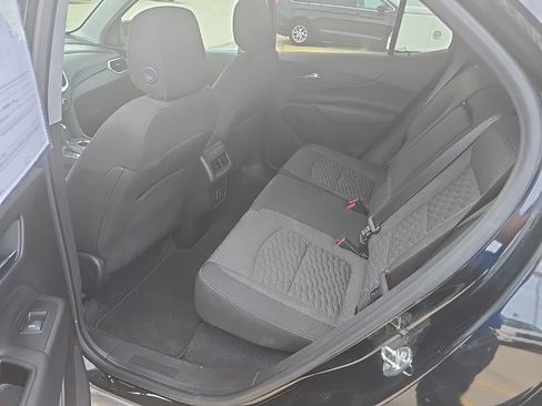 Used 2020 Chevrolet Equinox LT AWD/4WD image 12