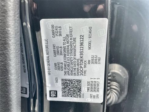 New 2025 Chevrolet Colorado Z71 w/ Midnight Edition image 24