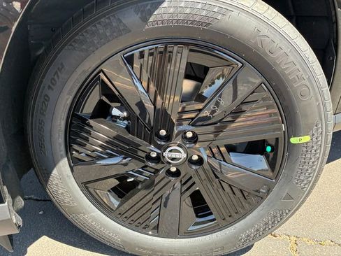 New 2026 Nissan Murano SV AWD/4WD image 10