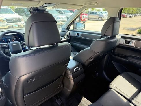 Used 2026 Hyundai Santa Fe SEL FWD image 24