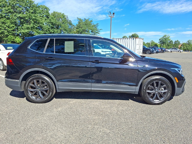 Used 2023 Volkswagen Tiguan SE AWD/4WD image 7