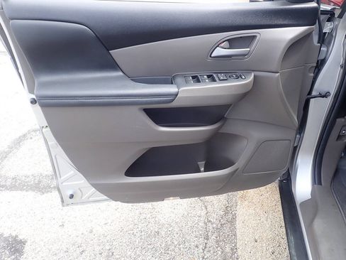 Used 2012 Honda Odyssey EX-L image 13