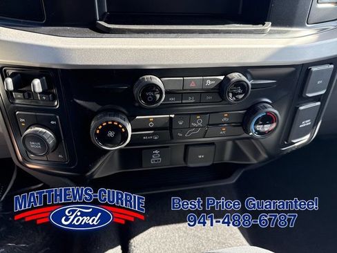 New 2026 Ford F250 XLT w/ FX4 Off-Road Package AWD/4WD image 21