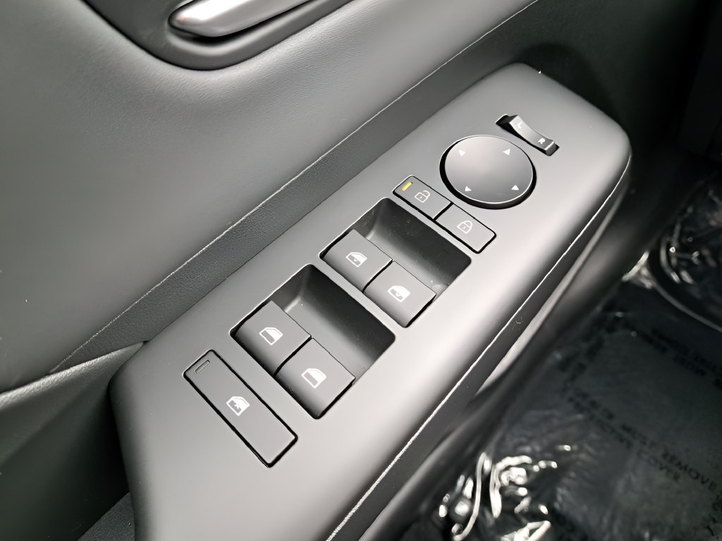New 2026 Hyundai Kona Limited AWD/4WD image 25