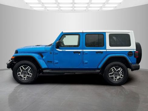 New 2026 Jeep Wrangler Unlimited Sahara AWD/4WD image 4