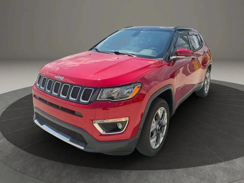 Used 2020 Jeep Compass Limited AWD/4WD image 3