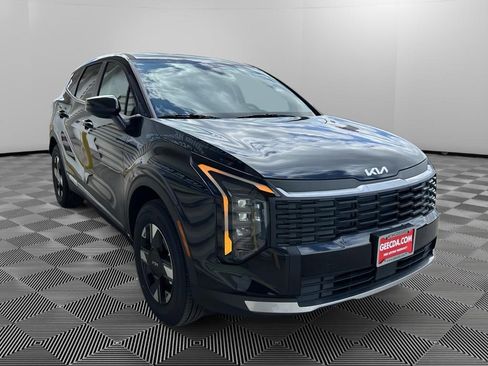 New 2026 Kia Sportage LX image 3