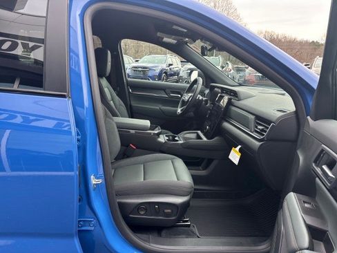 New 2026 GMC Terrain AT4 w/ Convenience Package III image 44