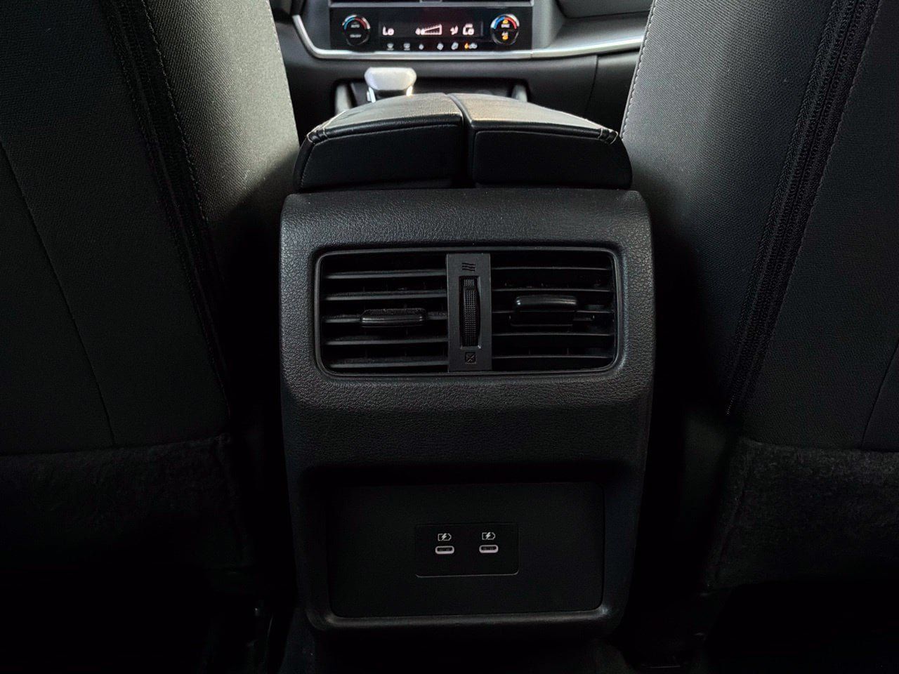 Used 2025 Nissan Rogue SV FWD image 13