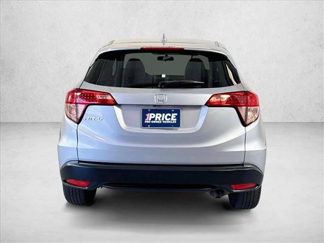 Used 2018 Honda HR-V EX image 6