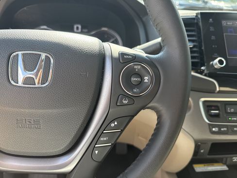 Used 2023 Honda Ridgeline RTL-E image 25