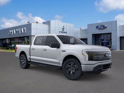 New 2025 Ford F150 Lightning Flash image 7