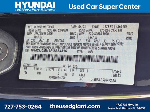 Used 2023 Ford Escape ST-Line w/ Tech Pack #1 FWD image 39