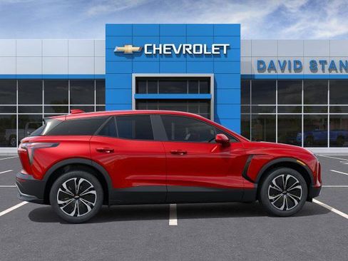 New 2025 Chevrolet Blazer EV LT image 25