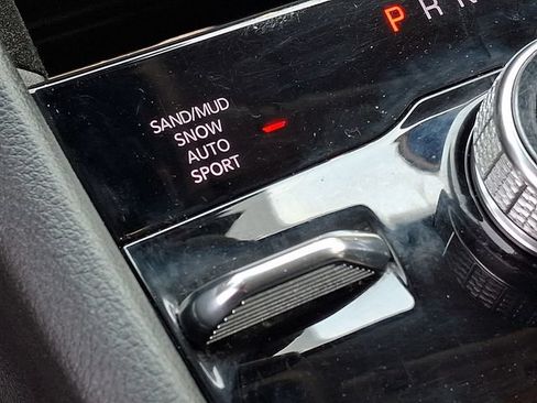 Used 2022 Jeep Grand Cherokee Limited AWD/4WD image 24