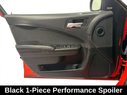 Used 2019 Dodge Charger SXT w/ Driver Confidence Group image 19