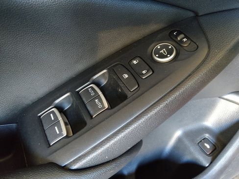 Used 2019 Honda Accord Sport image 27