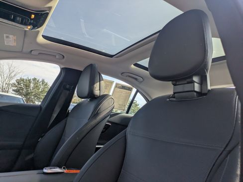 Certified 2024 Mercedes-Benz C 300 Sedan image 4