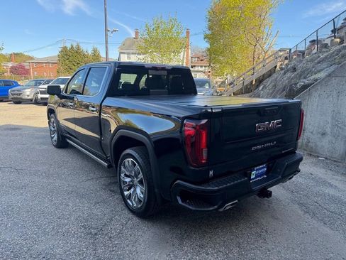 Used 2022 GMC Sierra 1500 Denali w/ Denali Reserve Package AWD/4WD image 3