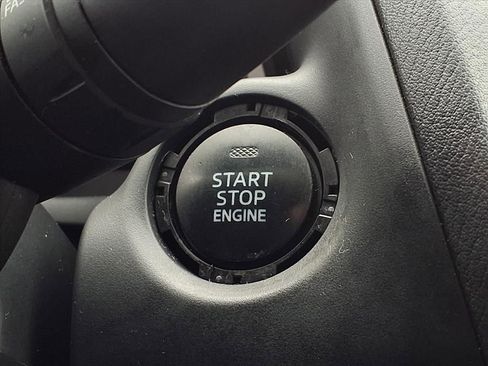 Used 2014 MAZDA MAZDA3 i Sport image 26