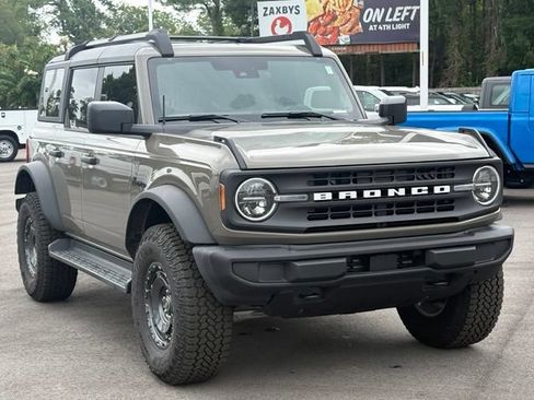 Used 2025 Ford Bronco 4-Door w/ Sasquatch Package AWD/4WD image 7
