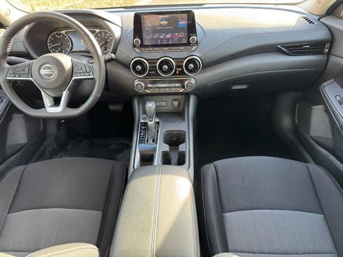Used 2021 Nissan Sentra SV image 11