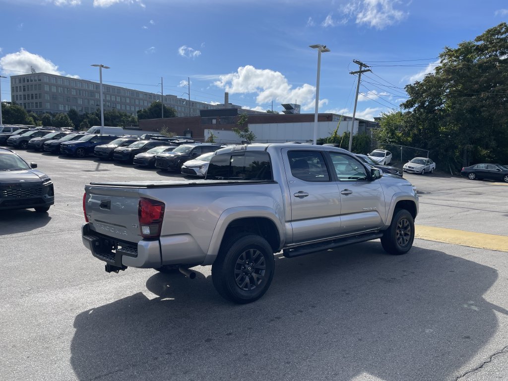 Used 2023 Toyota Tacoma SR5 w/ Technology Package AWD/4WD image 8