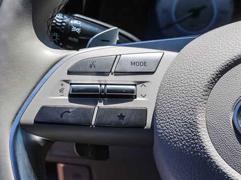 Certified 2024 Hyundai Palisade Limited FWD image 29