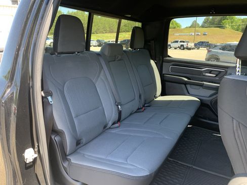 Used 2022 RAM 1500 Big Horn RWD image 33
