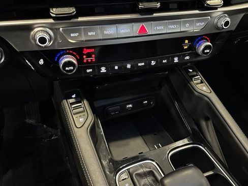 Used 2024 Kia Telluride EX X-Line AWD/4WD image 54