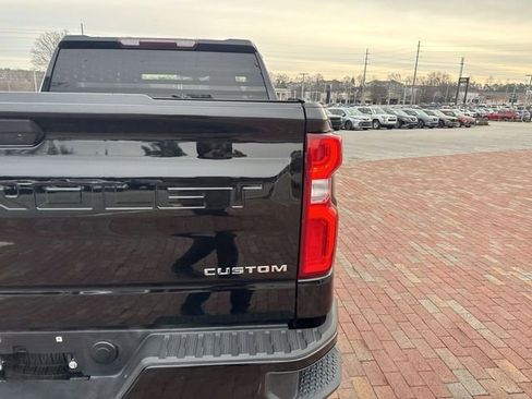 Used 2021 Chevrolet Silverado 1500 Custom Trail Boss image 11