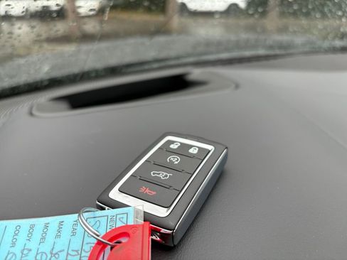 New 2025 Jeep Grand Cherokee L Overland w/ Advanced Protech Group III image 36