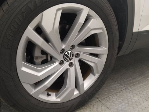 Used 2023 Volkswagen Atlas SE FWD image 31