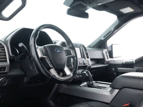 Used 2018 Ford F150 Platinum w/ Equipment Group 701A Luxury AWD/4WD image 30
