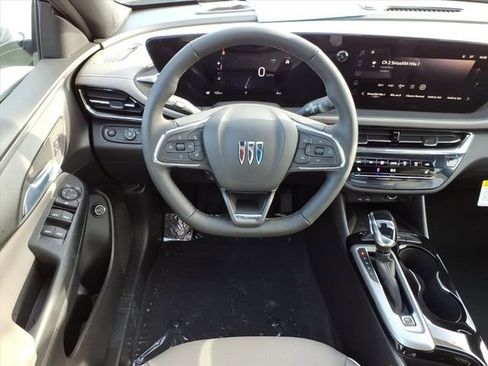 New 2026 Buick Envista Avenir image 18