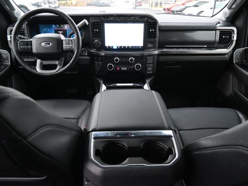 Used 2024 Ford F250 Lariat w/ Lariat Ultimate Package image 3