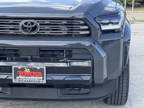 Used 2026 Toyota 4Runner 4WD image 8