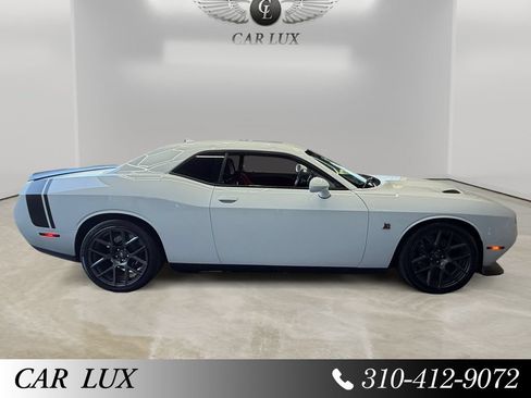 Used 2019 Dodge Challenger R/T Scat Pack w/ Plus Package RWD image 6