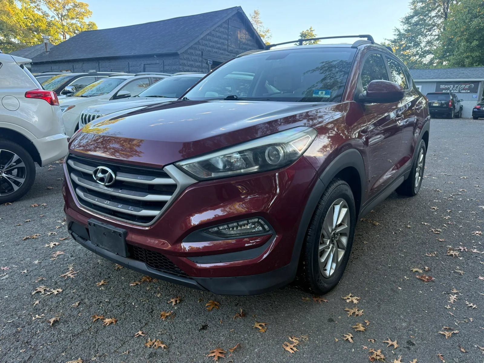 Used 2016 Hyundai Tucson SE w/ Option Group 02 AWD/4WD image 1